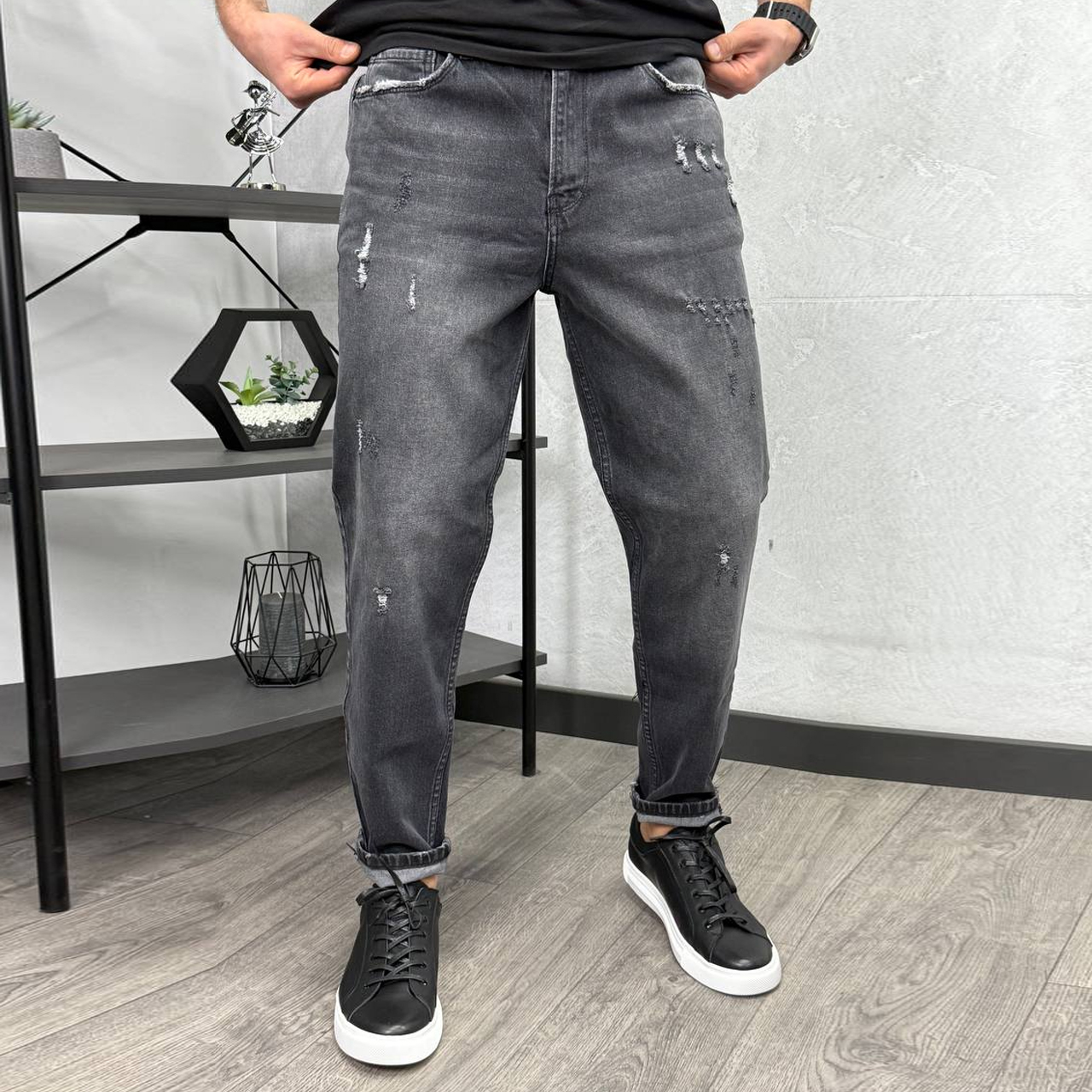 Джинси сірі з подертостями 2