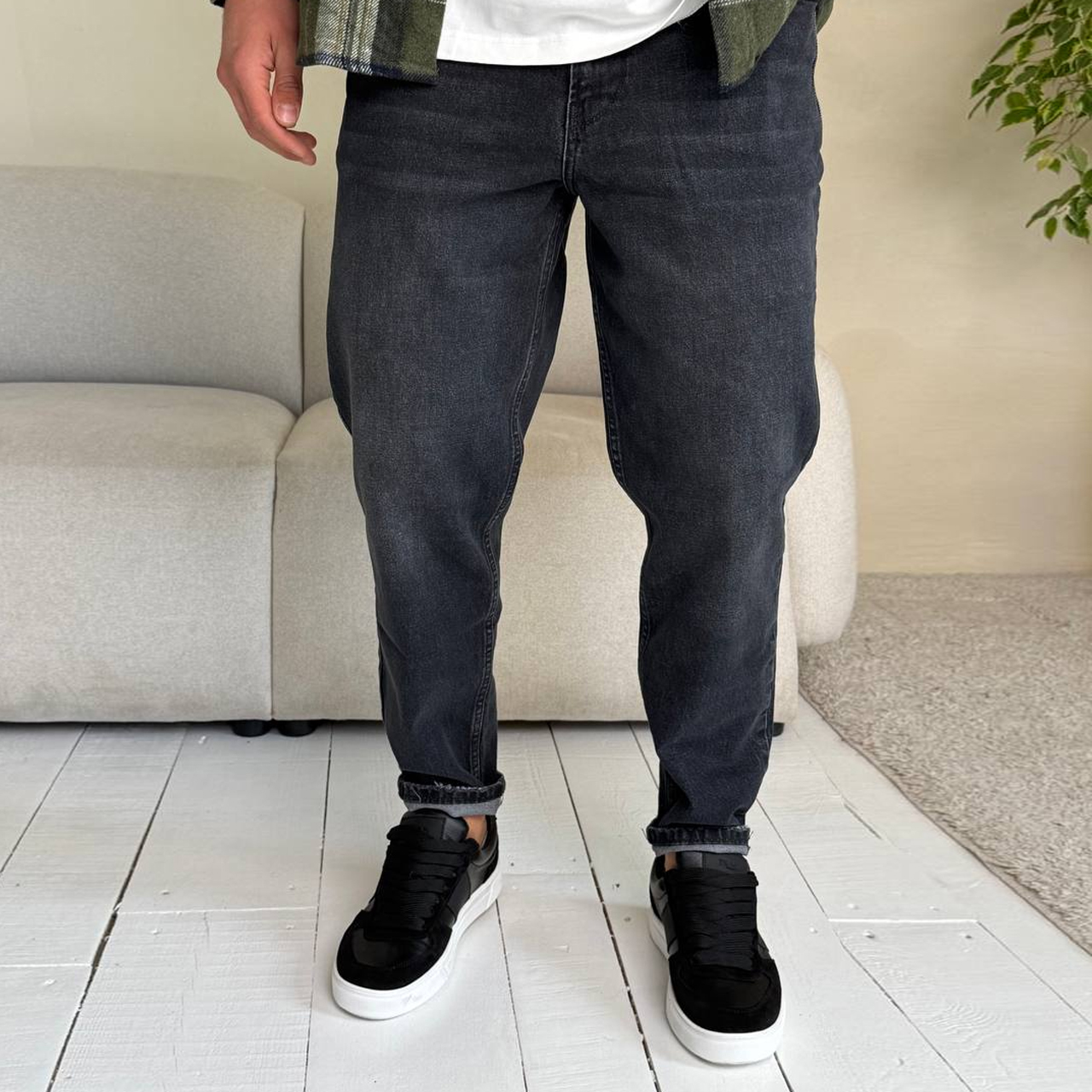 Джинси Mom темно-сірі з потертостями 2721