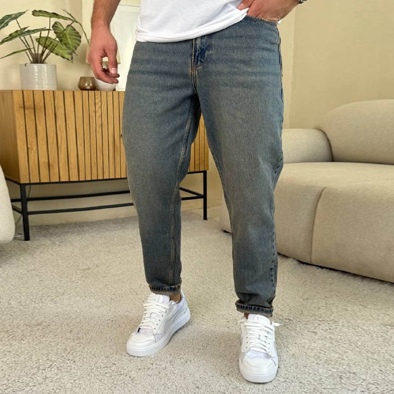 Джинси Mom сині з жовтою потертістю 2897