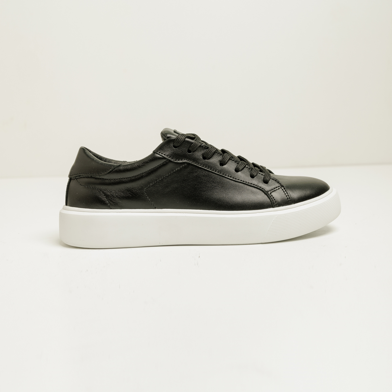 Кеди HARD Laco шкіра чорні 2604-2