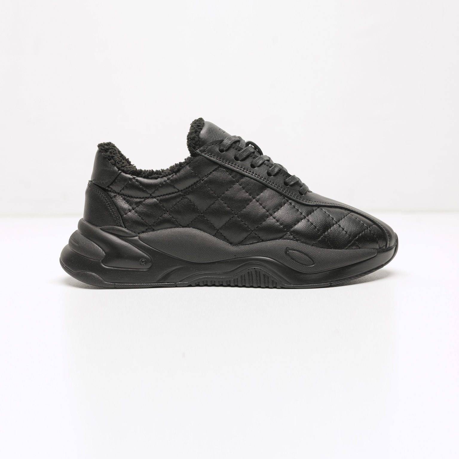 Кросівки HARD в клітинку хутро чорні 2710-1