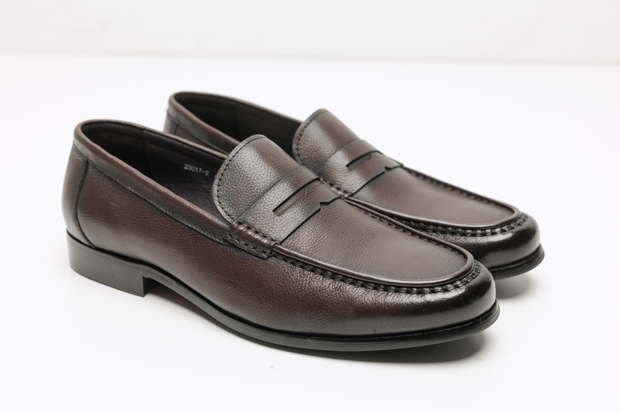 Туфлі HARD з пряжкою шкіра коричневі 9017-2