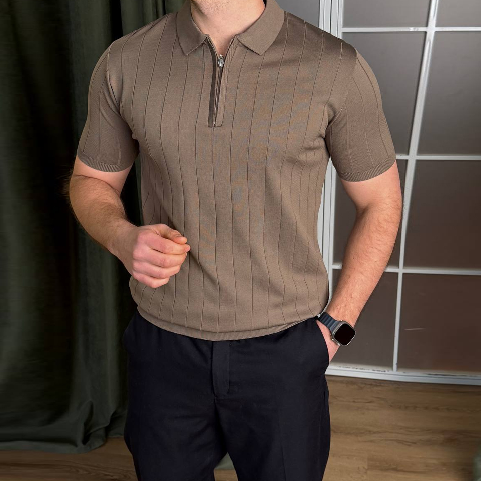 Футболка з коміром бежева 7298-1