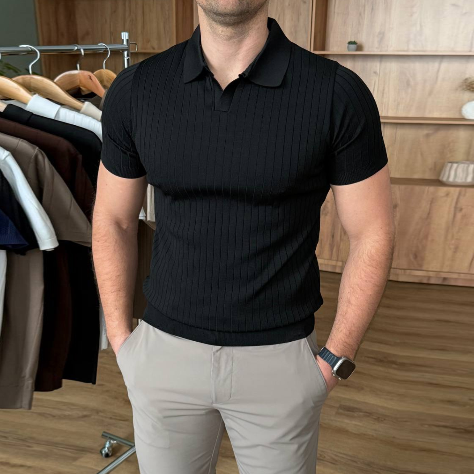 Футболка з коміром в рубчик чорна 7461-4