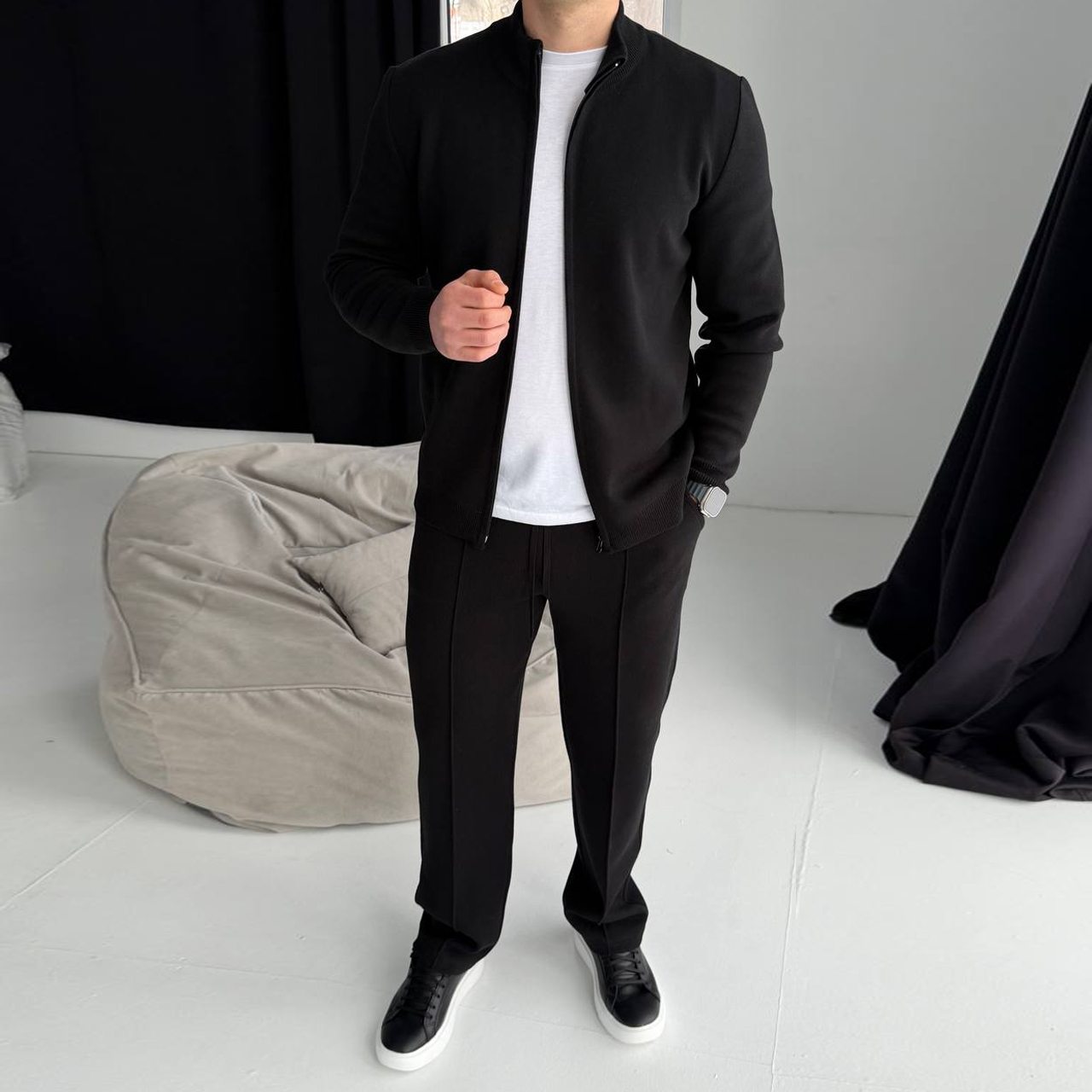 Спортивний костюм чорний 01-3