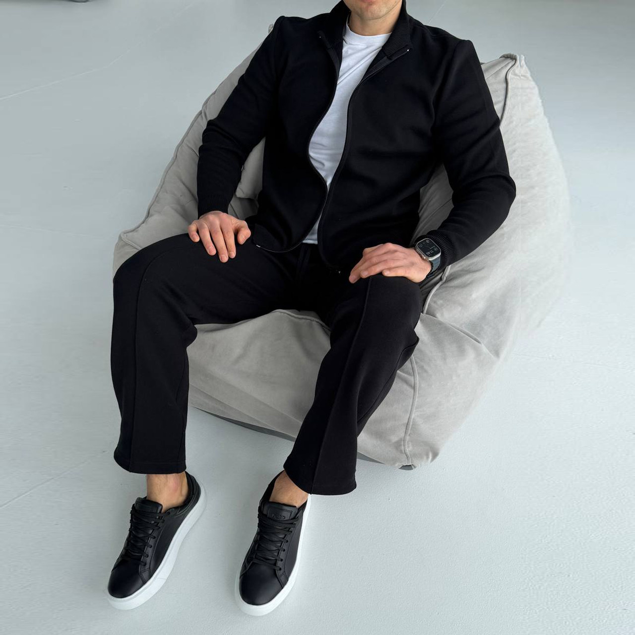 Спортивний костюм чорний 01-3