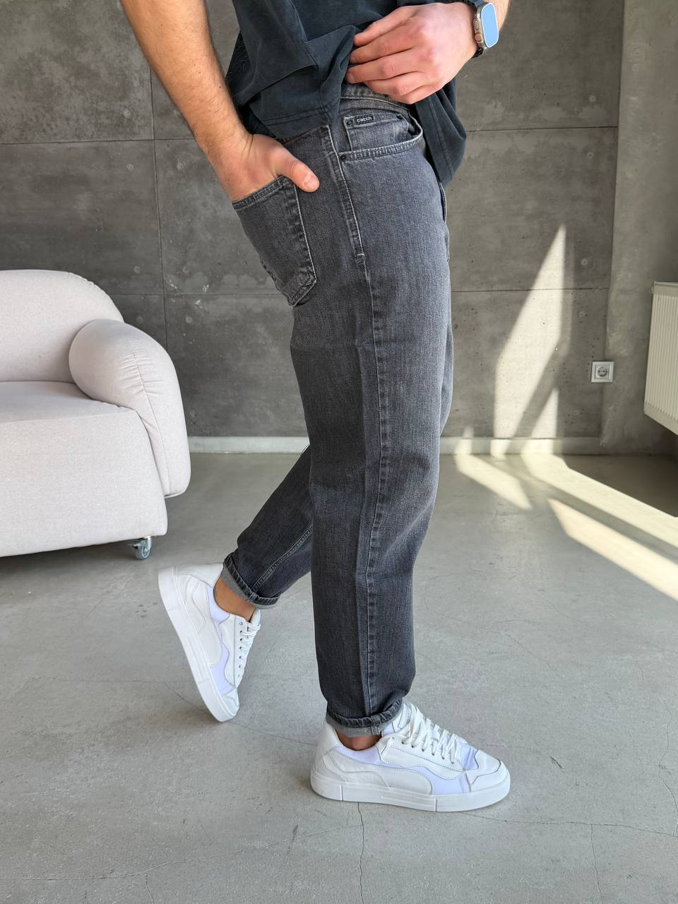 Джинси Mom середній сірий з легкою потертістю 6478