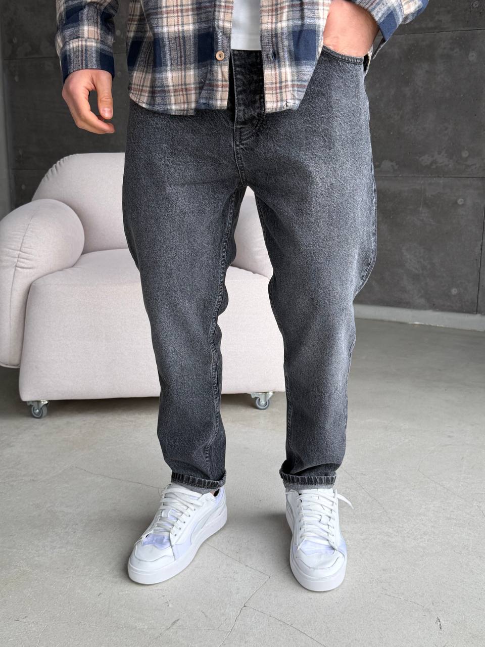 Джинси з легкою потертістю сірі 2509